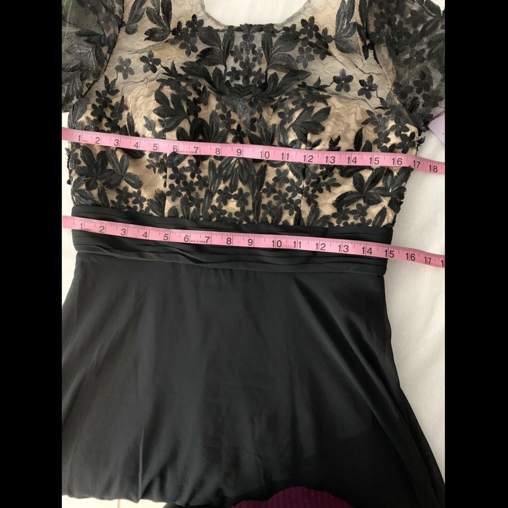 Nwt $298 Js Collections Embroidered Illusion Bodice Gown In Black [Sz 8 ] — image 8 of 8